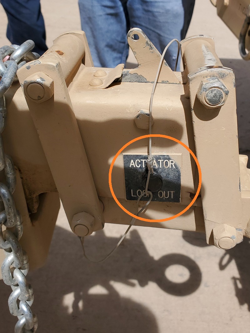 Actuator pin location